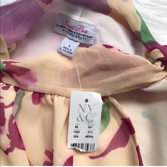 Sweet Pea by Stacy Frati for NY & Co Floral Blouse - Picture 7 of 8